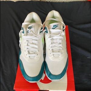 Men’s Nike Air Max 1